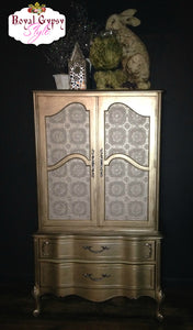 Champagne Armoire
