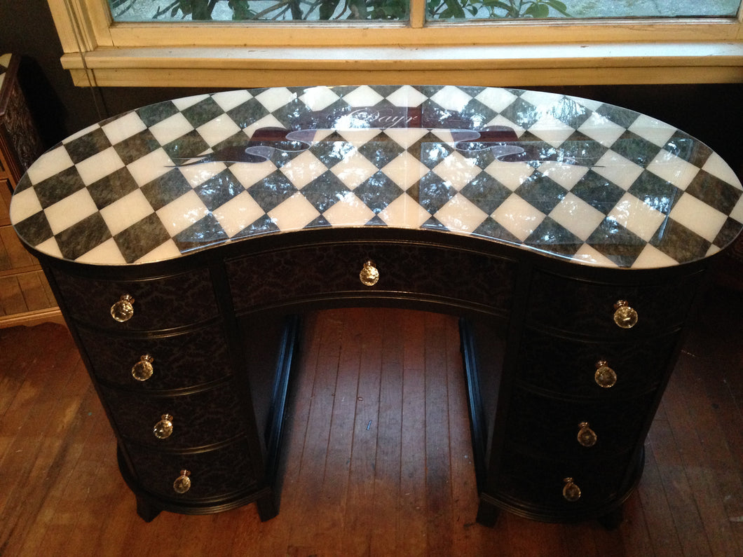 Custom Kidney Shaped Desk