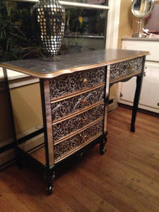 French Vanity
