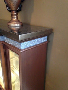Mirrored Display Console