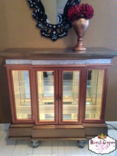 Mirrored Display Console